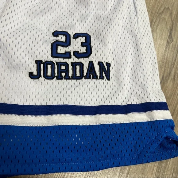 Headgear Classic Michael Jordan Tune Squad Shorts White Men Size XL $88 NWT - Picture 2 of 9